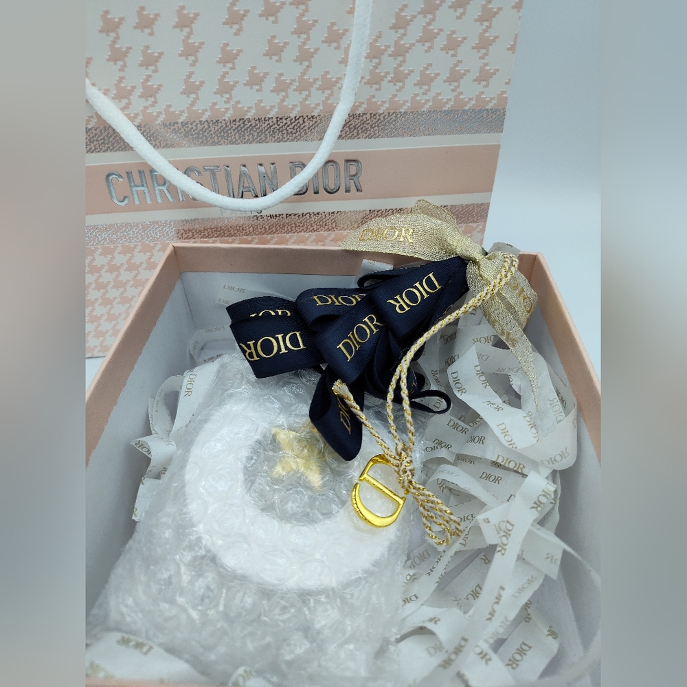 Dior 2022 Navy Holiday Fragrance Stone Ribbon Ornament Gift Box Limited Edition - Picture 3 of 5